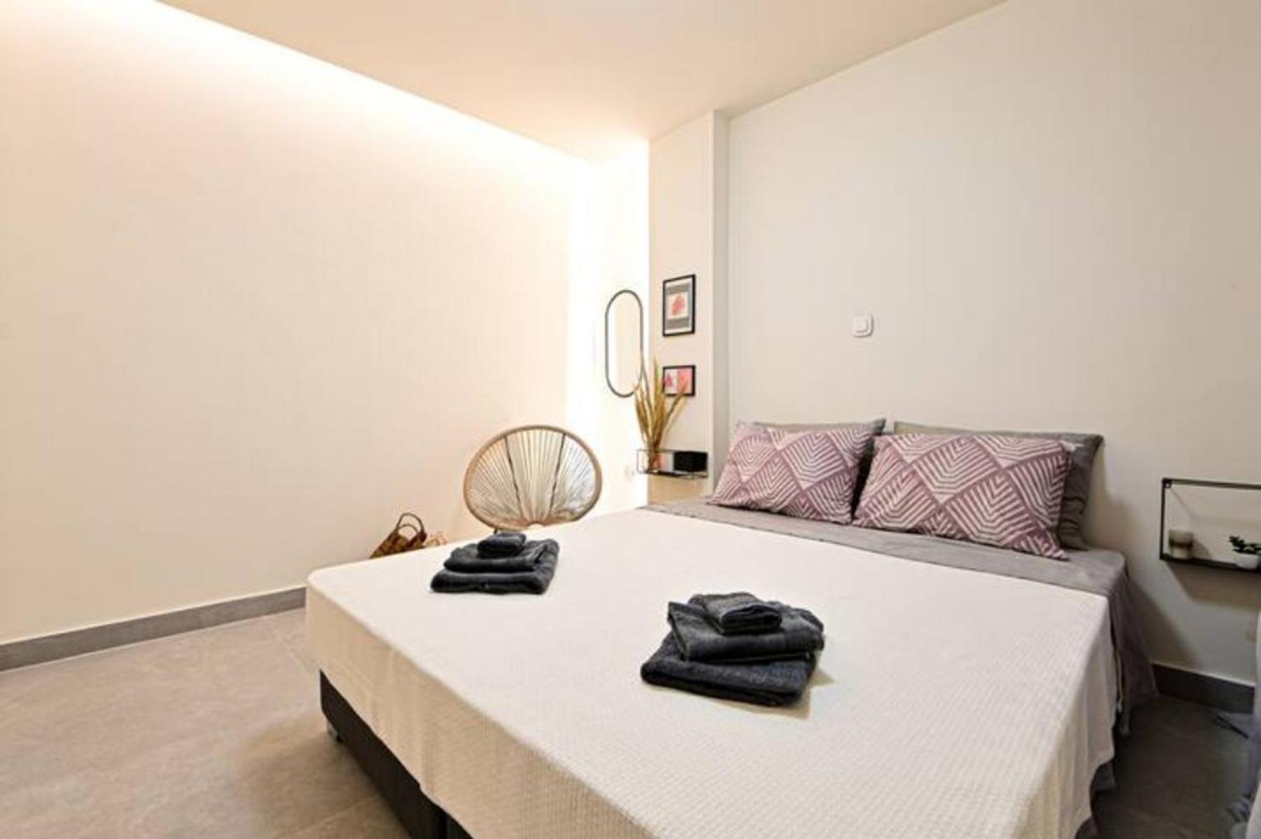 Walk To Syntagma,From A Prime-Location, Luxury Apt Афины Экстерьер фото